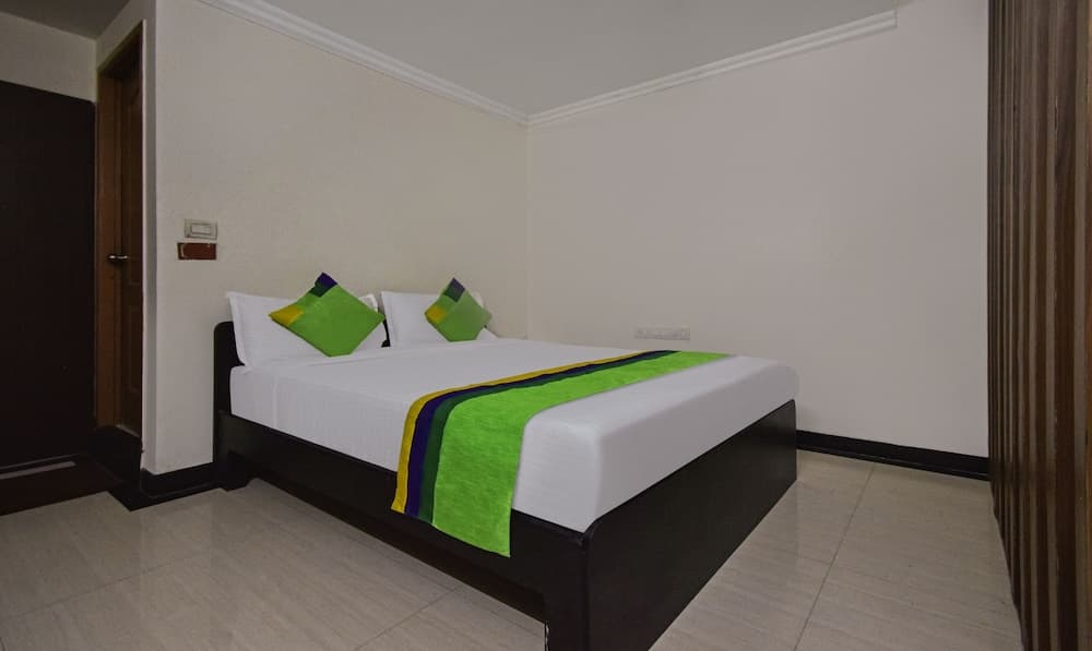 Treebo Samhaar Residency Thoraipakkam