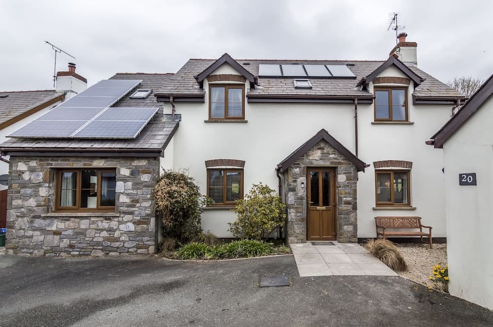 French Fields - 4 Bedroom - St Florence