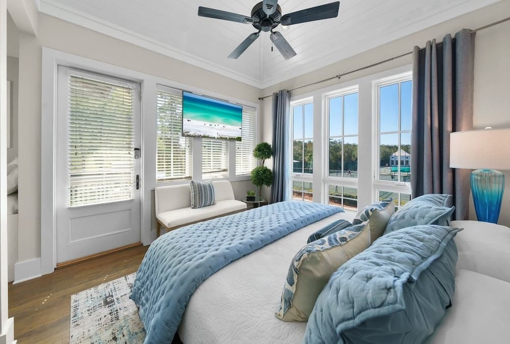 Winston At Rosemary Carriage 0 Bedroom Villa by RedAwning