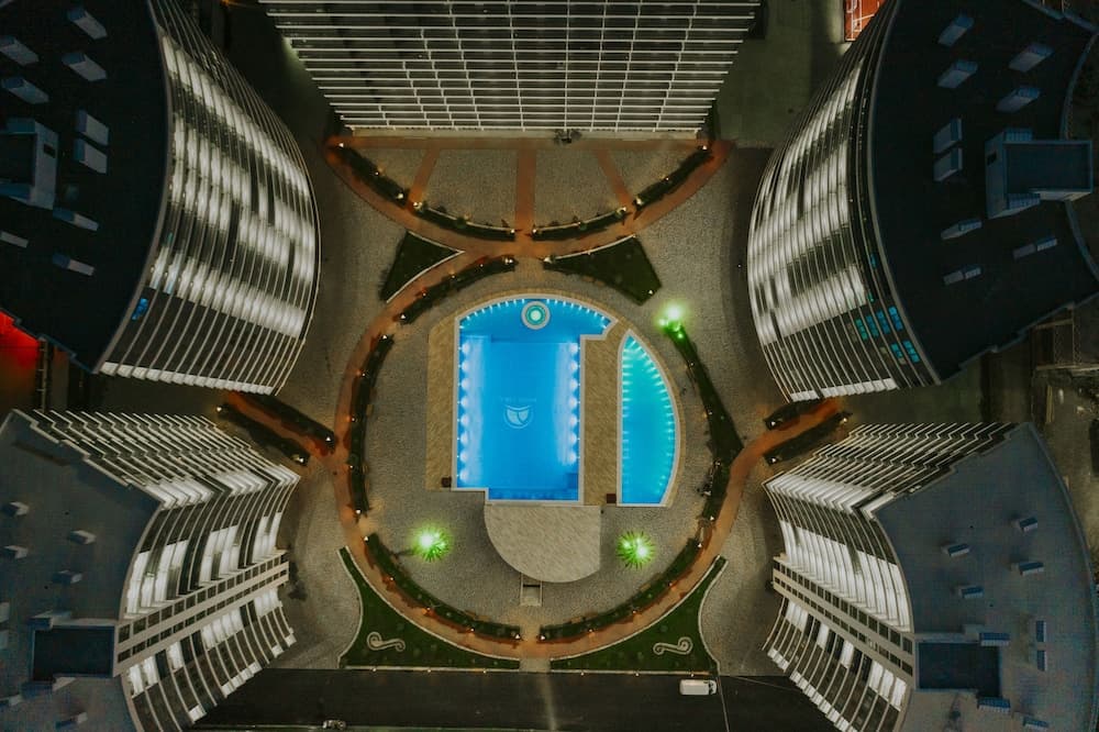 White sails residential hotel