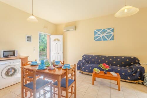 Villa Russa Anna Large Private Pool Walk to Beach Sea Views Wifi Car Not Required - 2019