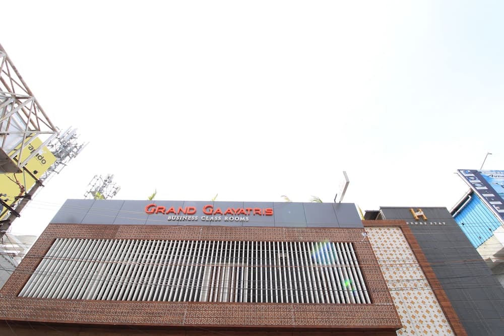 Hotel Grand Gaayatris