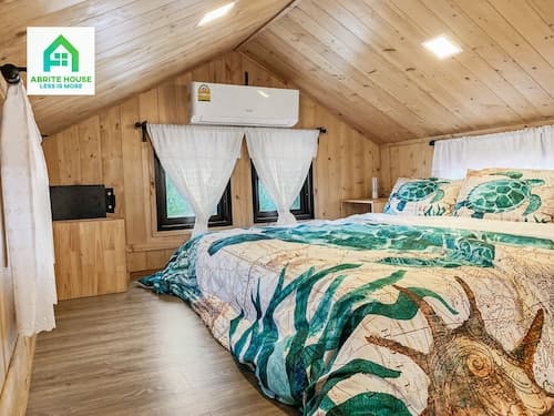 Tiny House on Koh Lanta Only 2 Minutes Walk to the Beach