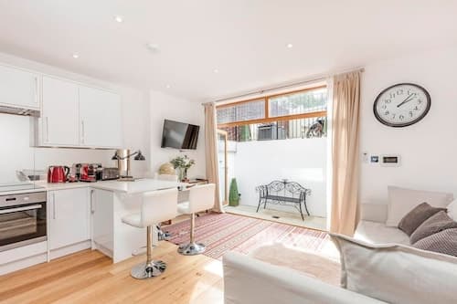 Fulham Broadway 2-bed Apt w/ Garden & Pets Ok