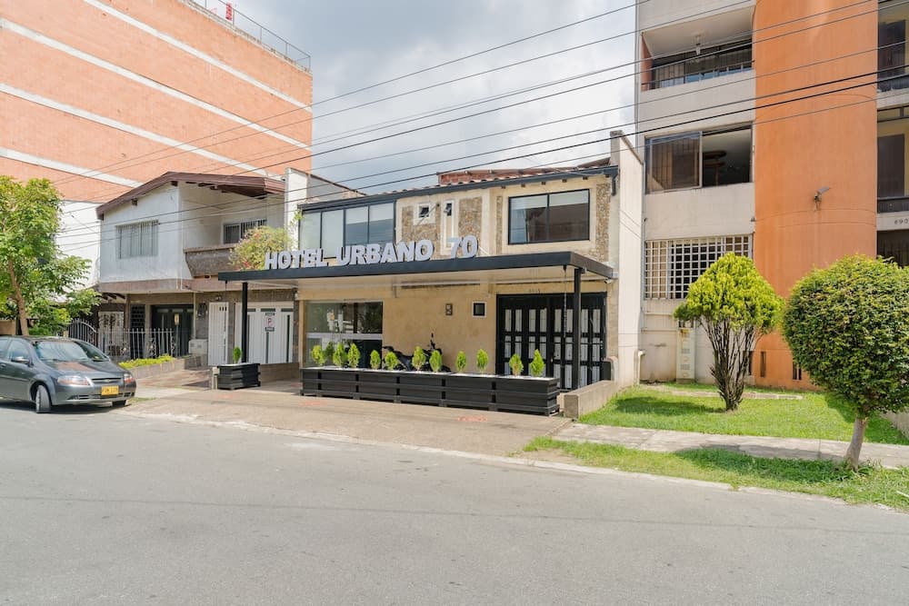 Hotel Urbano 70