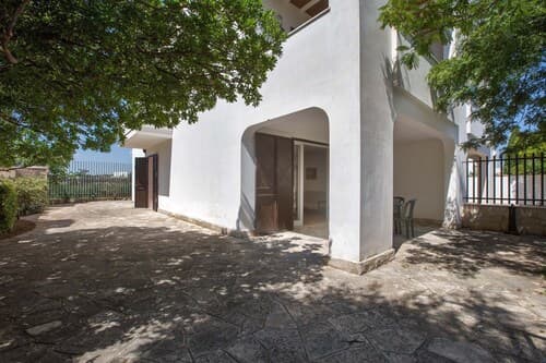 2042 Villa Rossella Blu