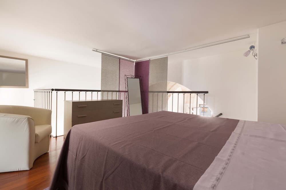 2094 La Dolce Vita Suite