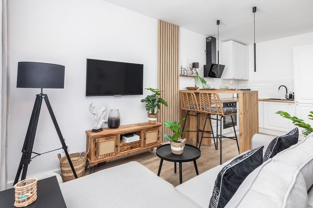 City View Apartment by Renters