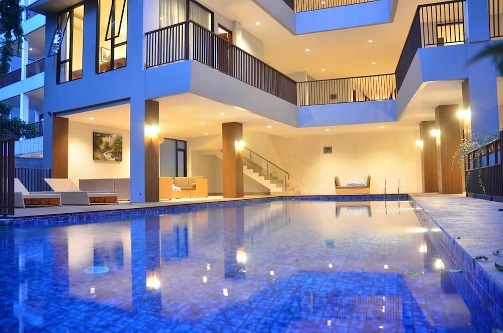 Radiance Hill View 10BR Villa with a Private Pool