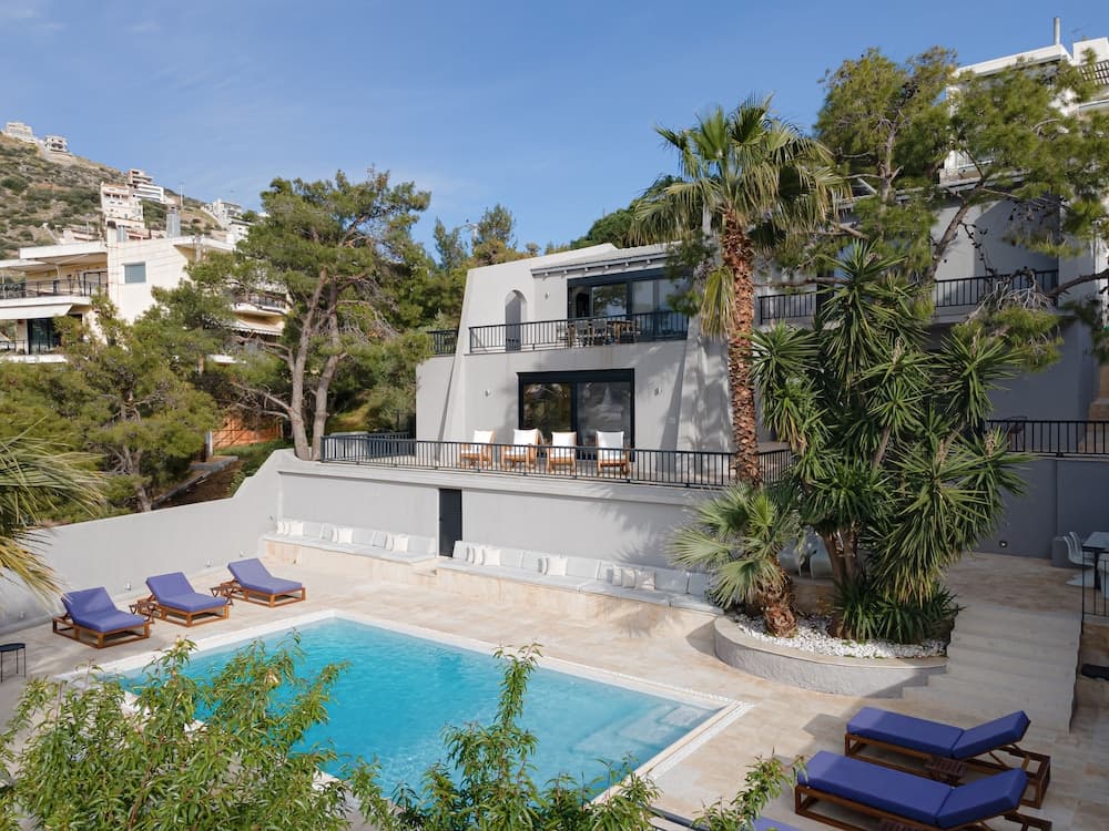 Athenian Black Villa