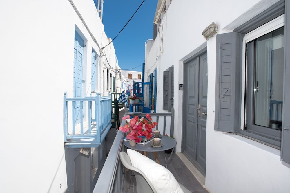 Alessios Mykonian Downtown Houses