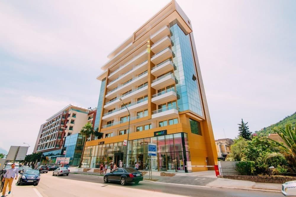 Orange Lux Apartments