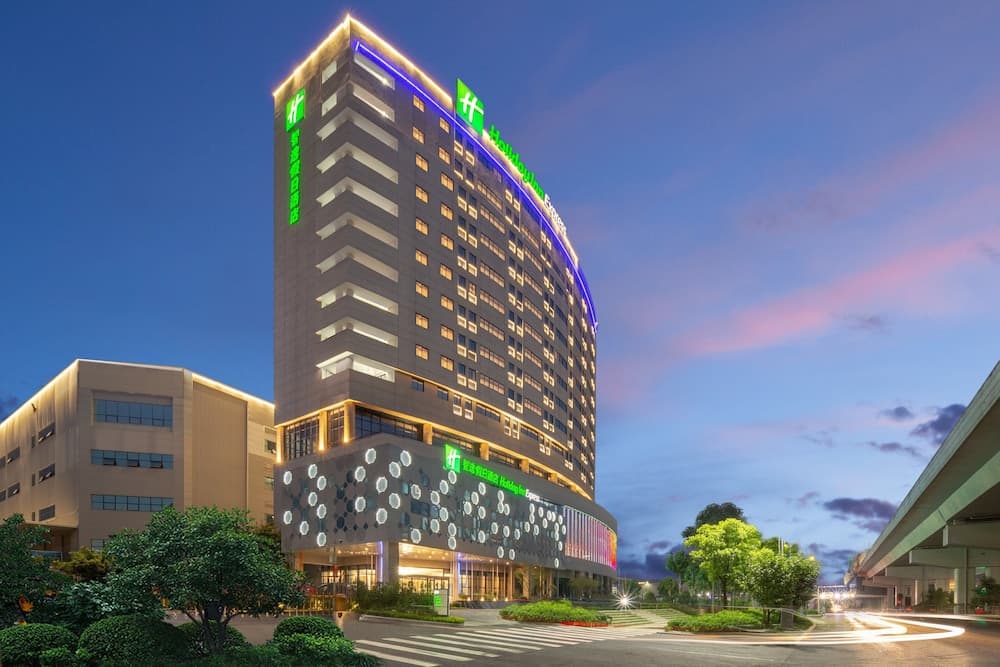 Holiday Inn Express Chongqing Airport Zone by IHG