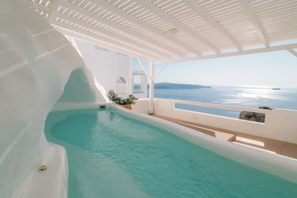 Apeiron Blue Santorini - Sustainable Adults Only 14+