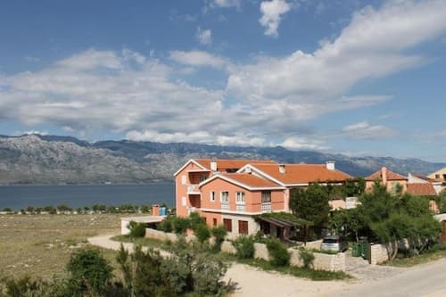 Room-villa ata Razanac - Apartment