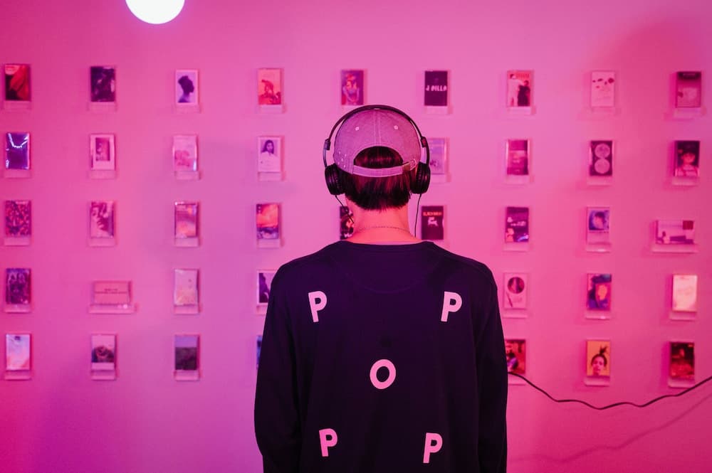 Lobi dinlenme salonu