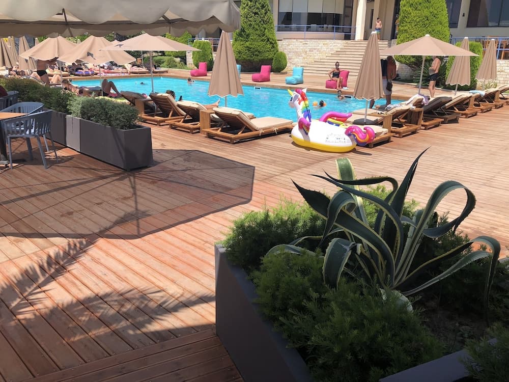 Andon Lapa Suites