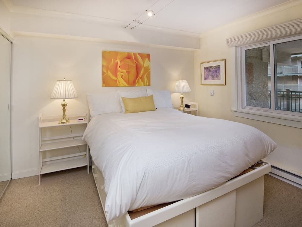 Vantage Point Condo 307