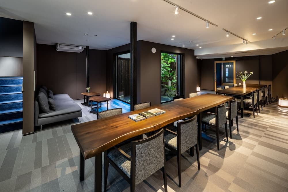 Lobi dinlenme salonu