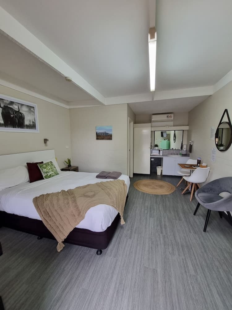 Bidgee Motor Inn