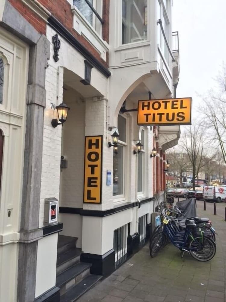 Hotel Titus