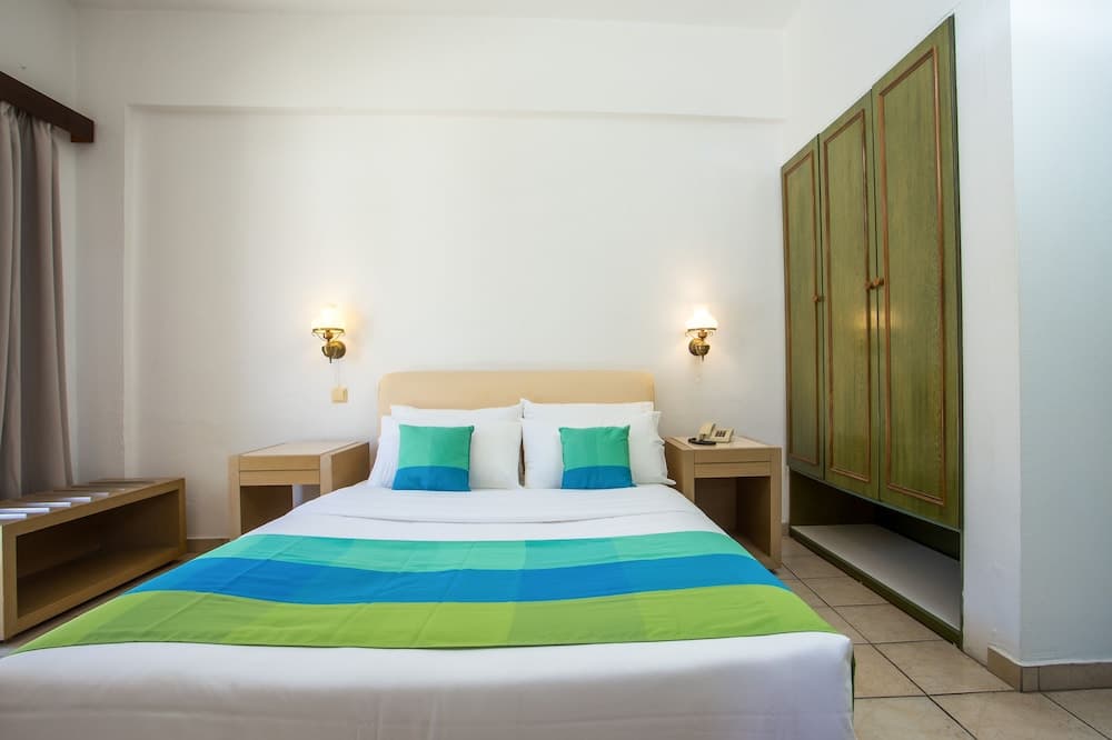 Royal Apart Hotel