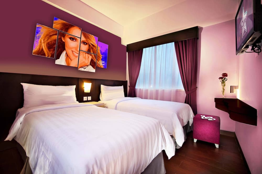 Fame Hotel Gading Serpong