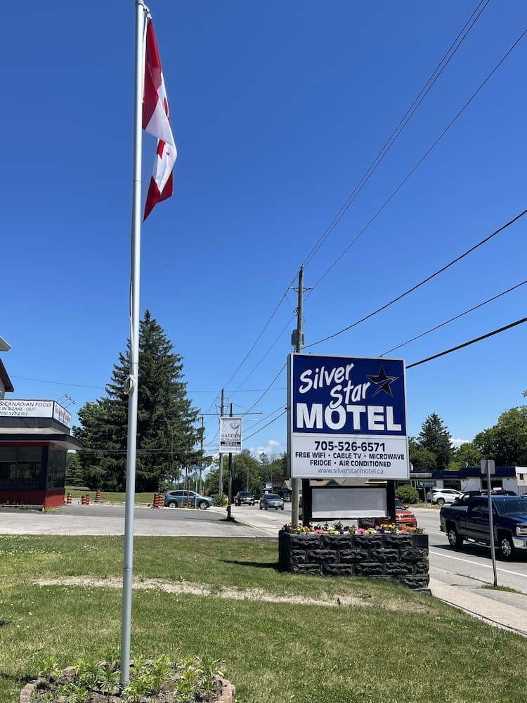 Silverstar Motel