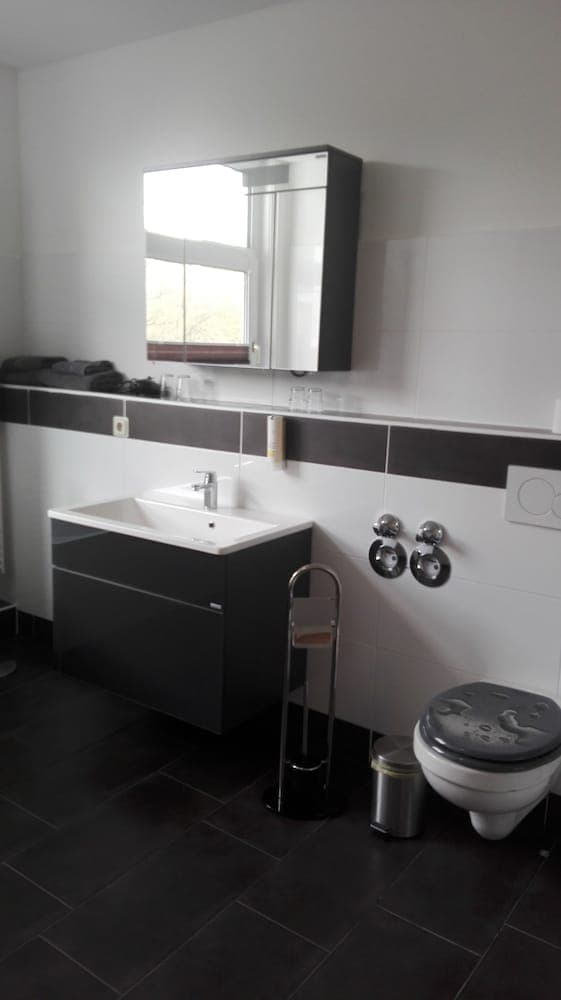 Banyo lavabosu