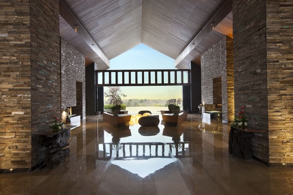 Lobi dinlenme salonu