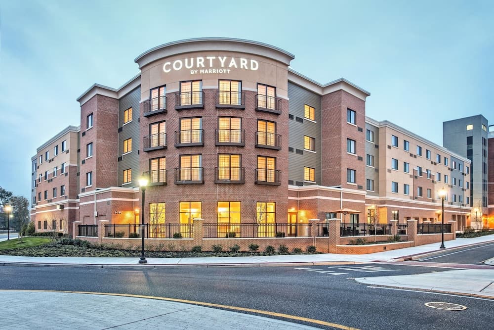 Courtyard Glassboro Rowan University