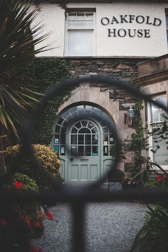 Oakfold House
