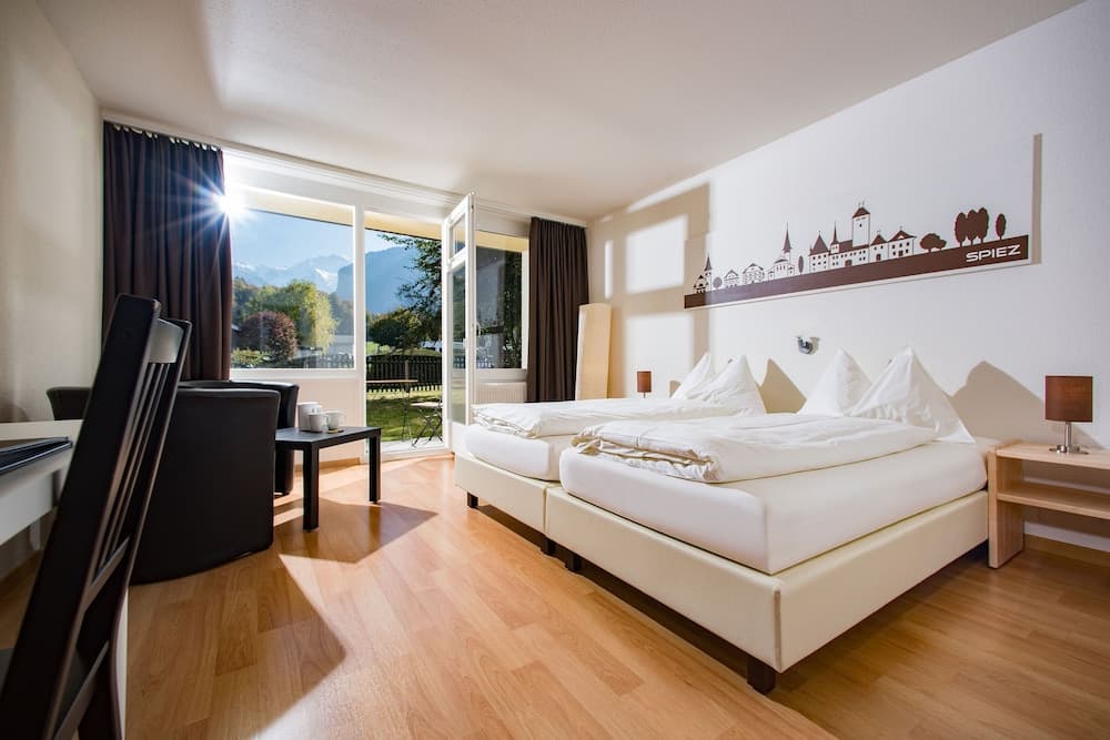 Jungfrau Hotel Annex Alpine Inn