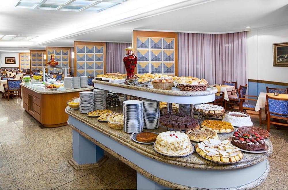 Açık büfe kahvaltı