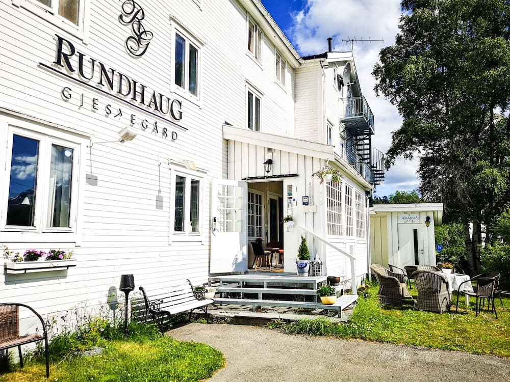 Rundhaug Gjestegård