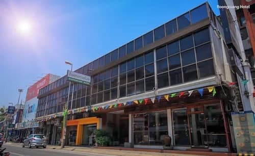 RoongRuang Hotel