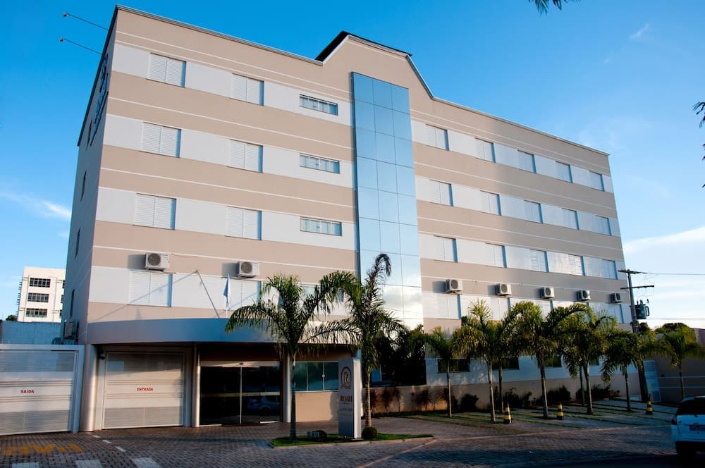 Roari Hotel