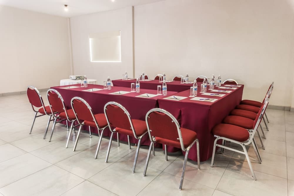 Toplantı salonu/imkânları