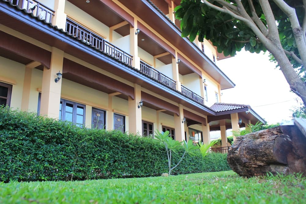 Kanlaya Park Apartment Hotel