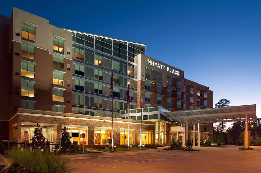 Hyatt Place Houston / The Woodlands