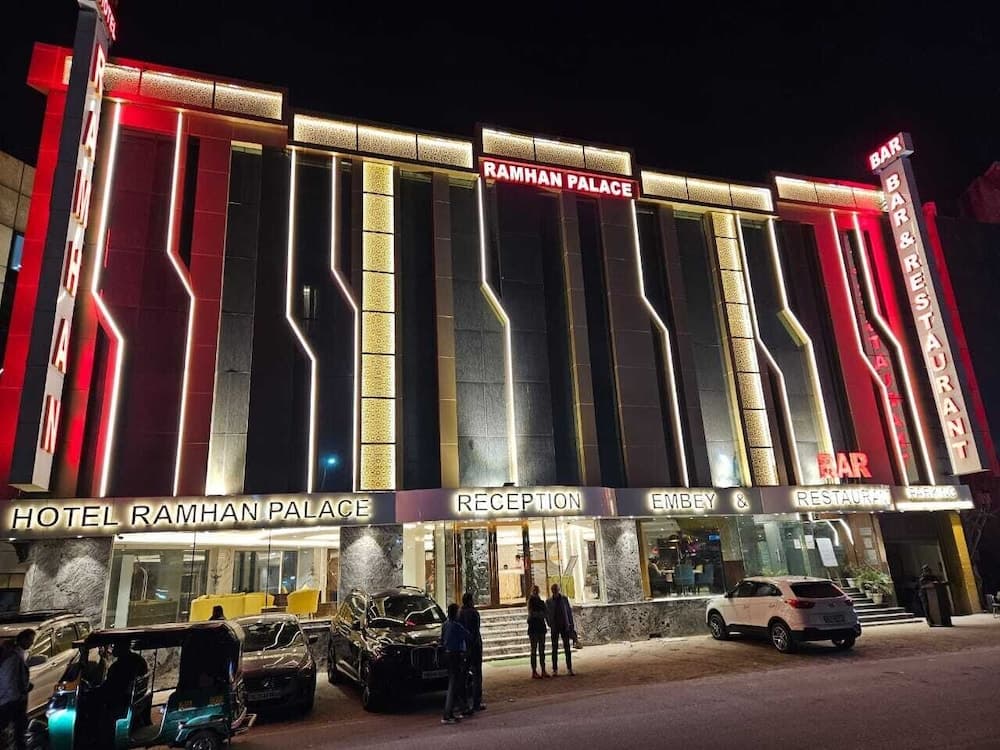 Hotel Ramhan Palace