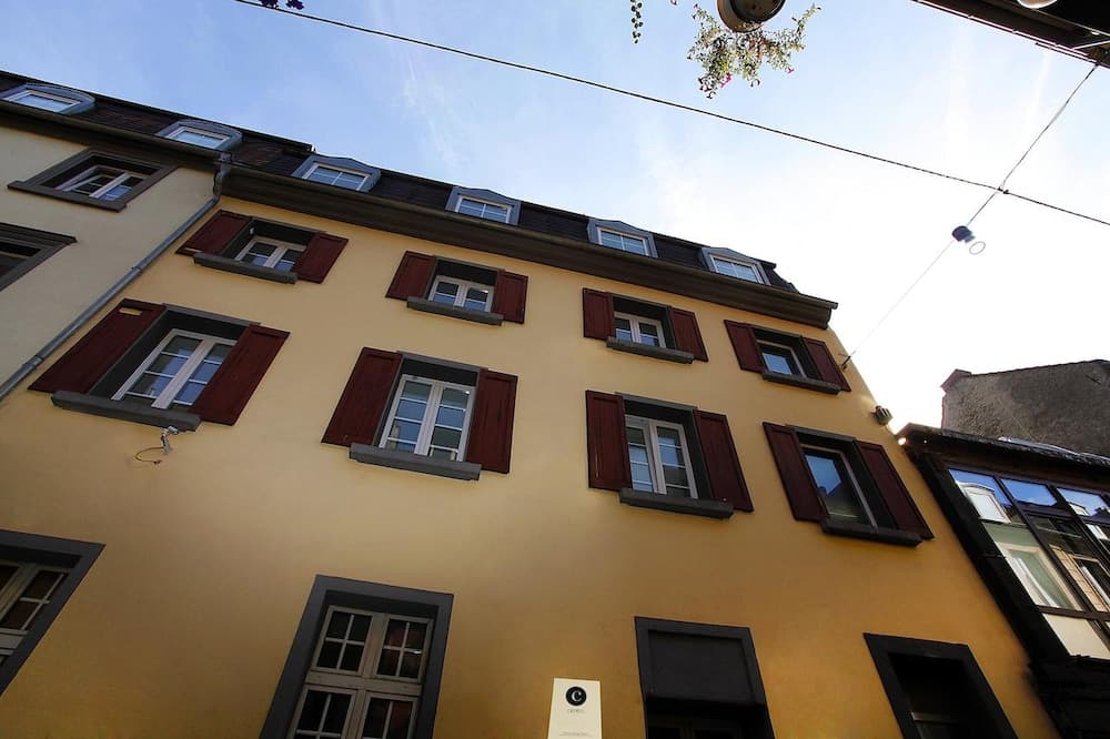 Konaklama yerinin ön cephesi