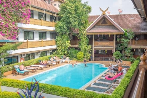 Collection O Lai Thai Guesthouse