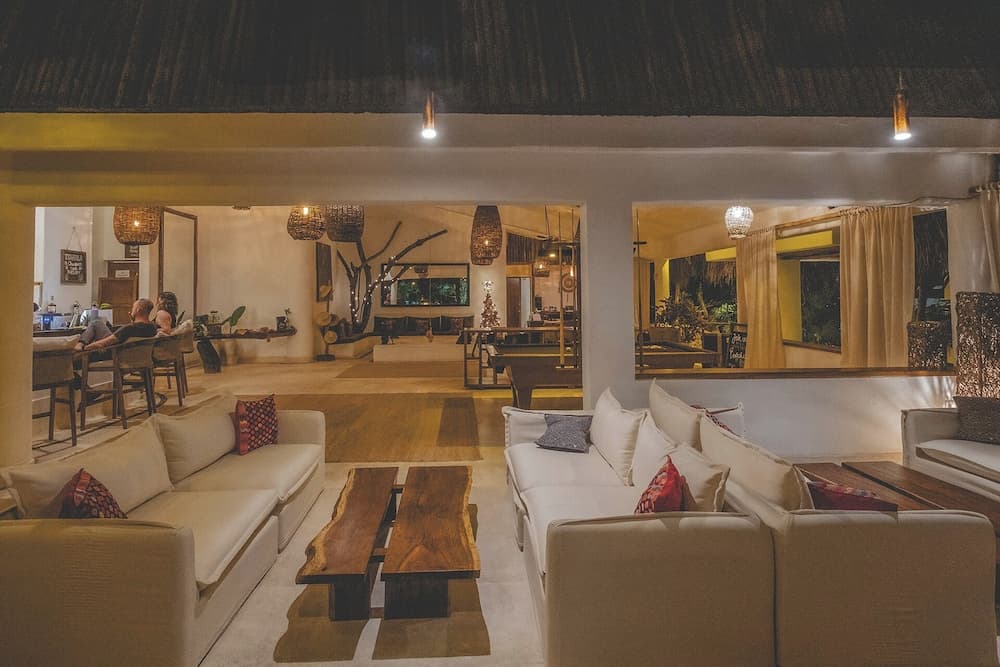 Lobi dinlenme salonu