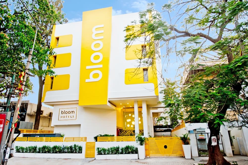 Bloom Hotel - Indiranagar