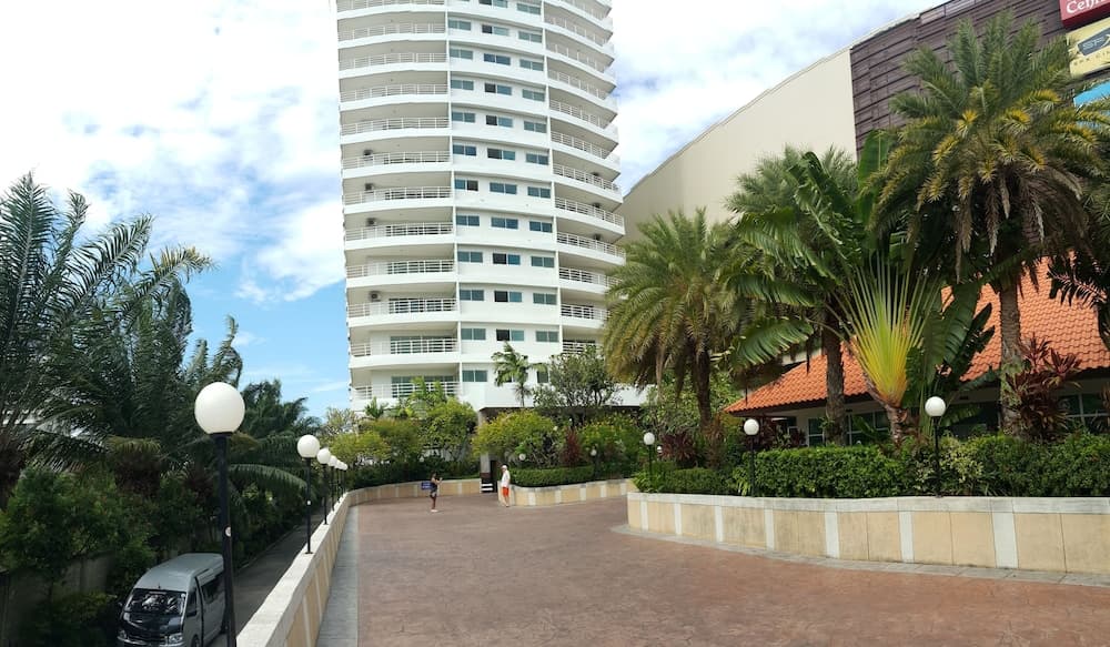 Vtsix Condo Service at View Talay Condo