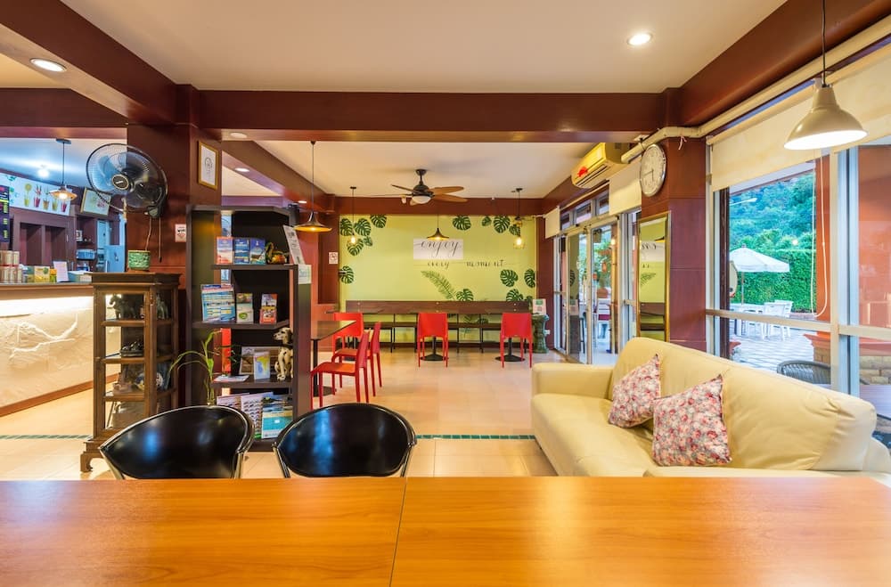 Lobi dinlenme salonu