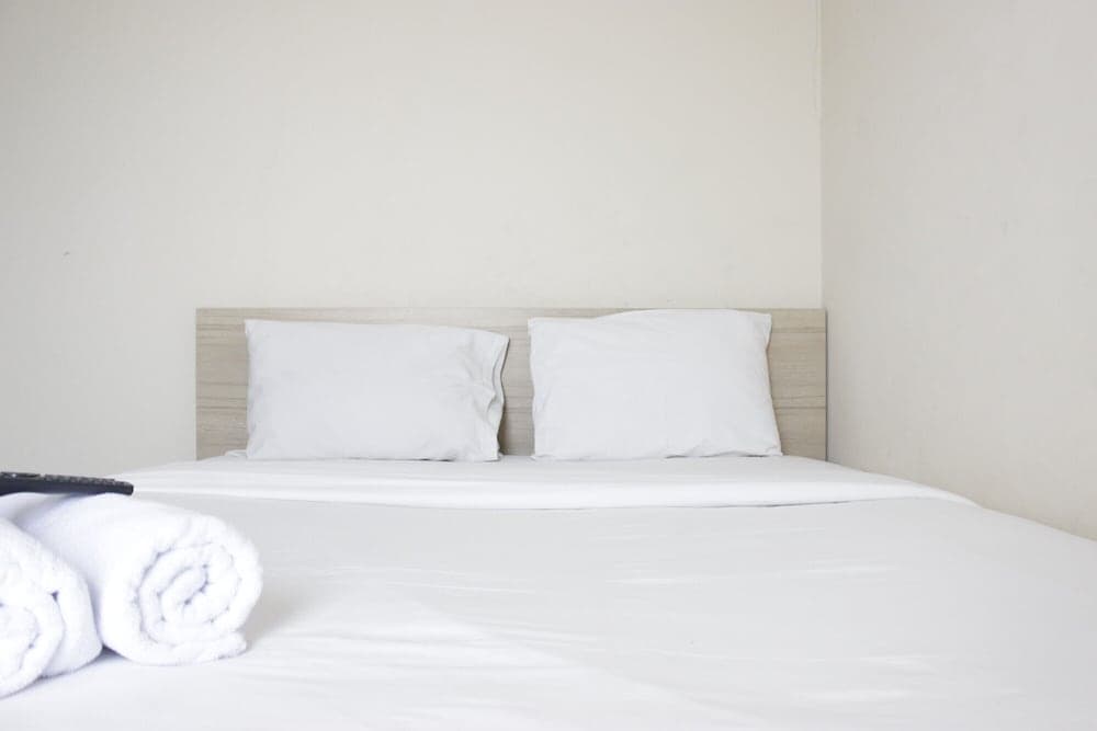Best Location 2BR Tamansari La Grande Apartment