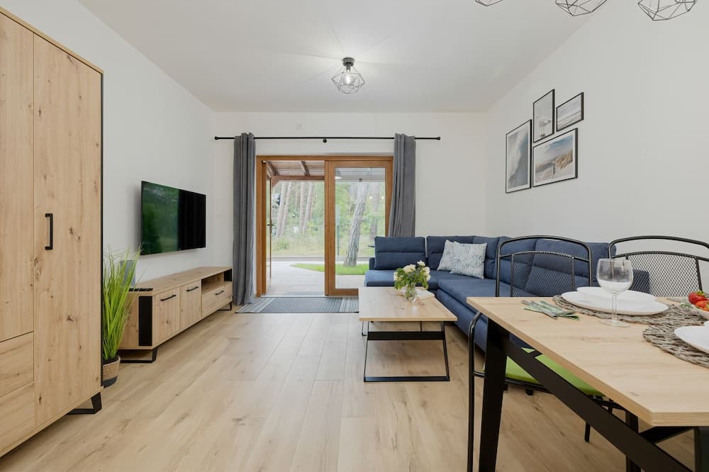 Zielona 11 Apartments by Renters