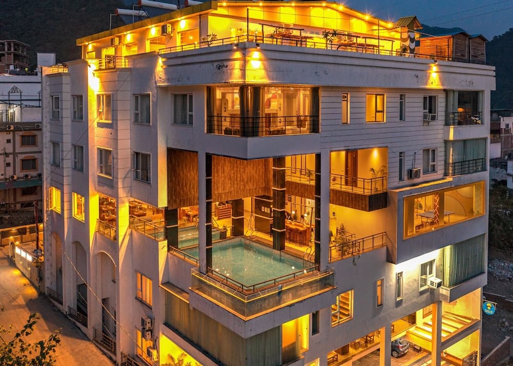 Moustache Rishikesh Luxuria - Hostel
